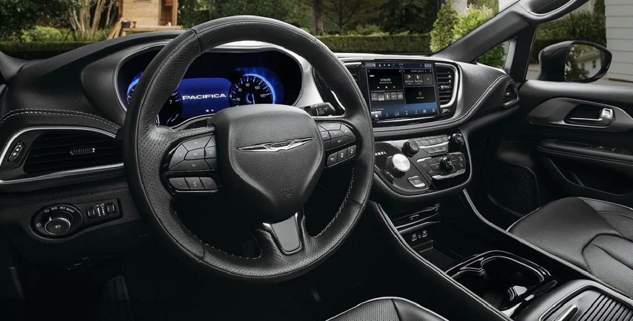 2022 Chrysler Pacifica Hybrid Interior at Jeff D'Ambrosio Auto Group near Philadelphia PA
